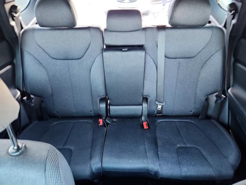 2019 HYUNDAI SANTA FE SE 10