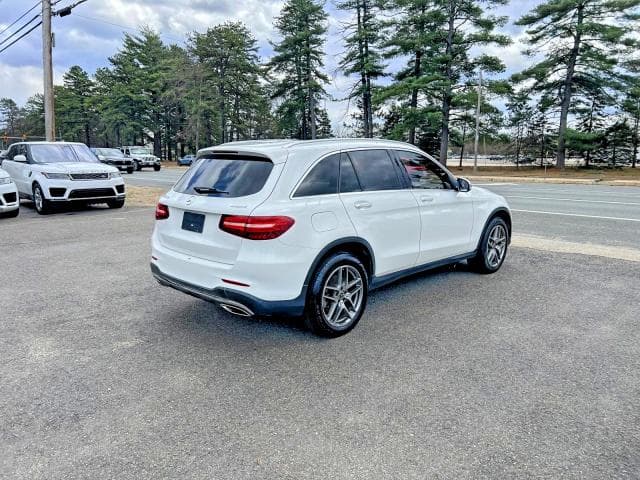 2019 MERCEDES-BENZ GLC 300 4MATIC 4