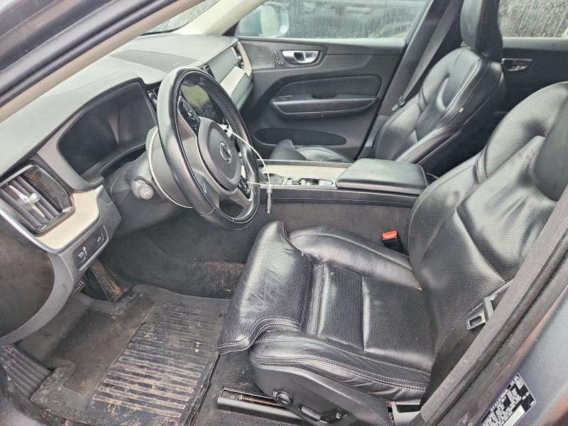 2021 VOLVO XC60 T5 INSCRIPTION 7