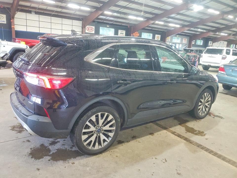 2020 FORD ESCAPE TITANIUM 3