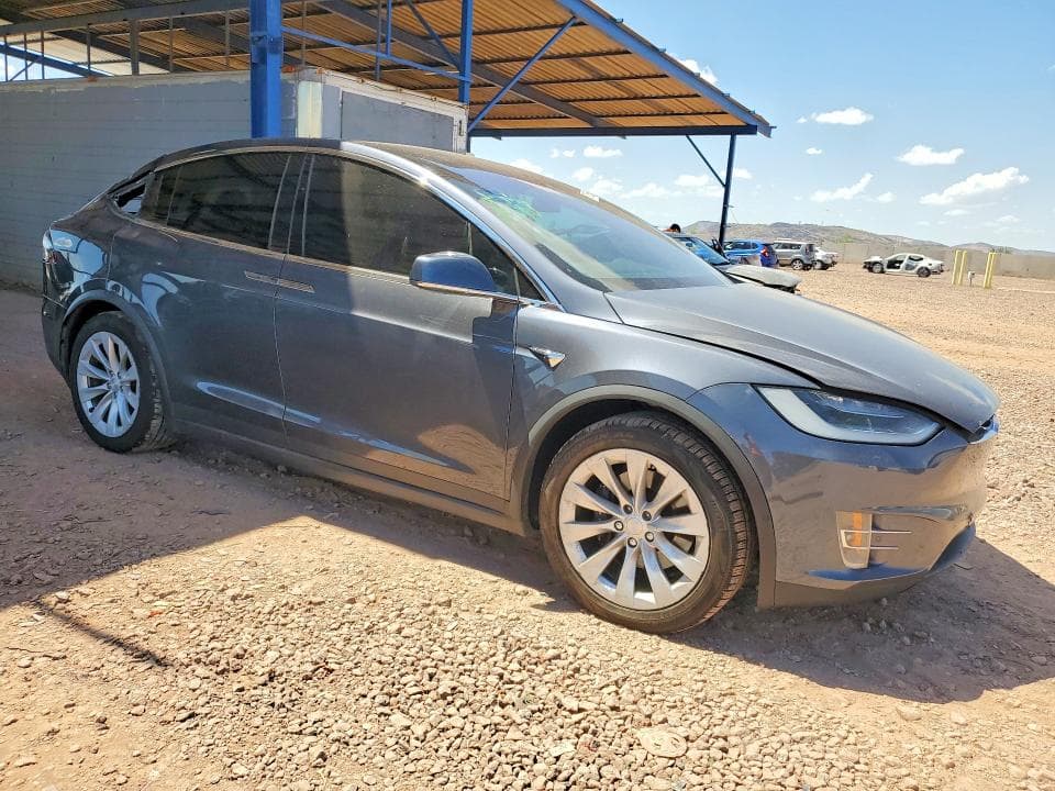2021 TESLA MODEL X 4