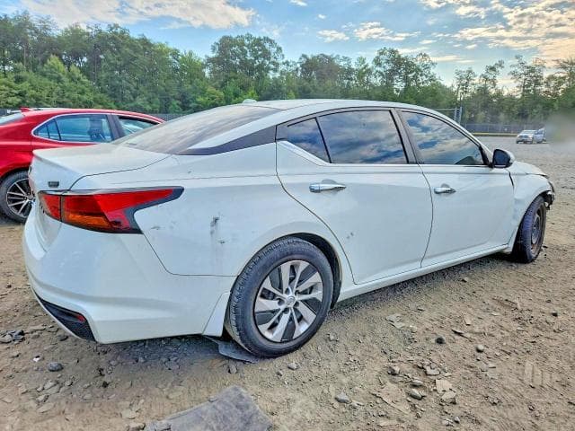 2019 NISSAN ALTIMA S 3