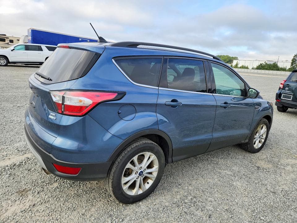 2018 FORD ESCAPE SEL 3
