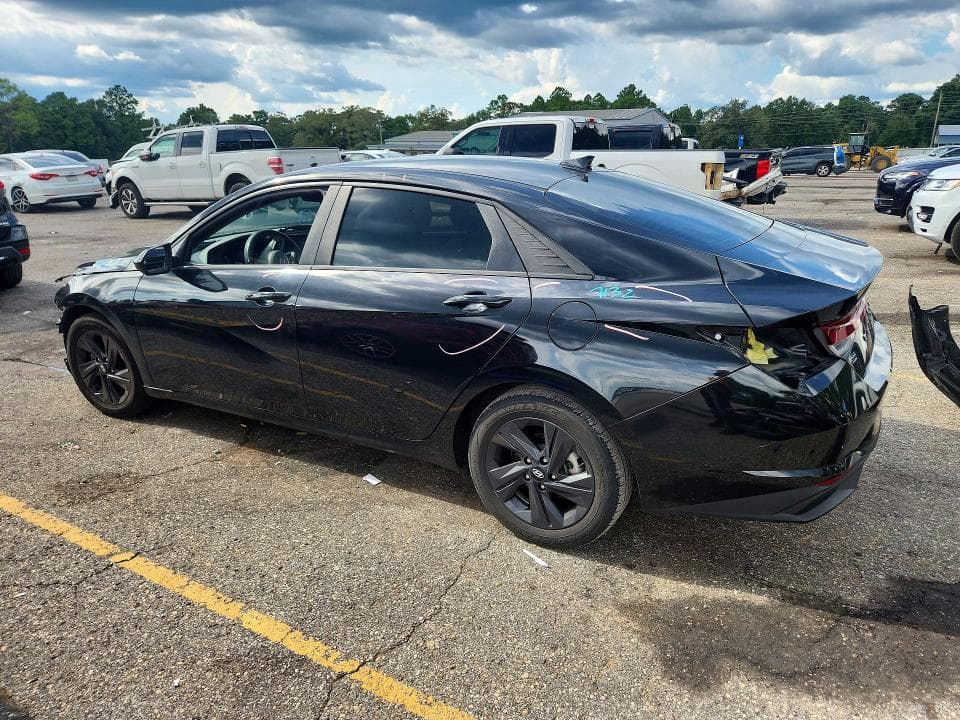 2023 HYUNDAI ELANTRA SEL 2