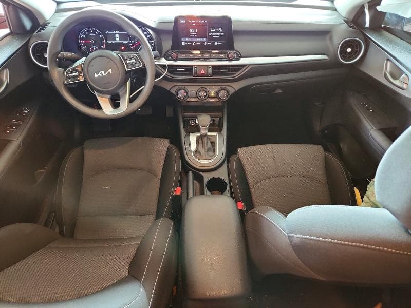 2023 KIA FORTE LXS 8
