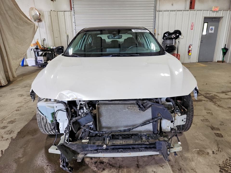 2023 NISSAN SENTRA SR 5