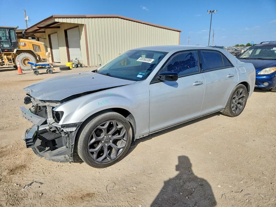 2019 CHRYSLER 300 TOURING - 1