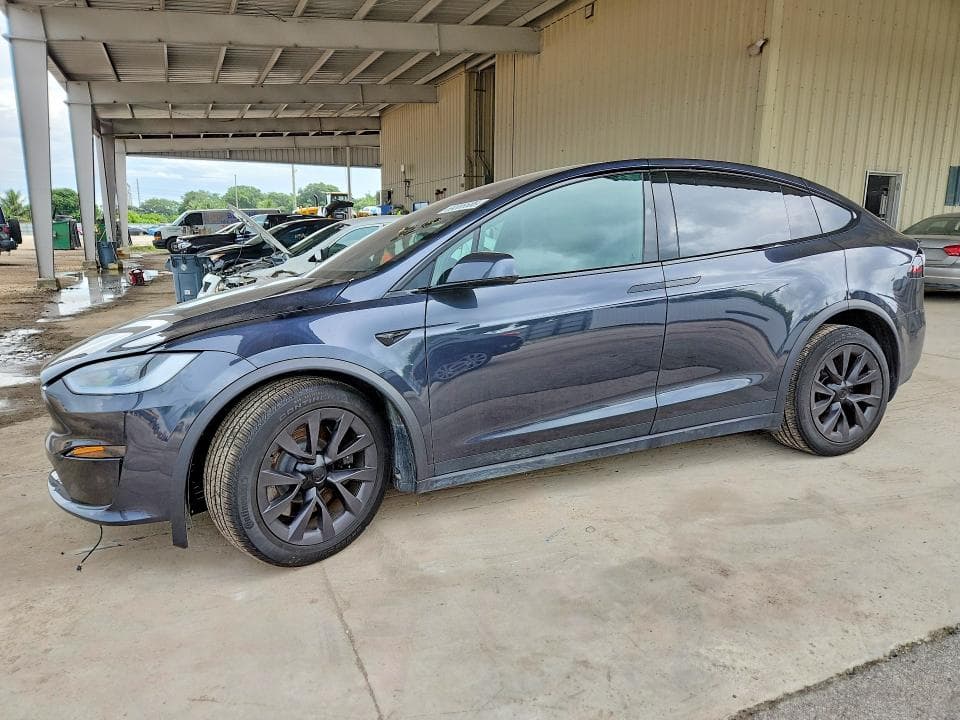 2024 TESLA MODEL X - 1