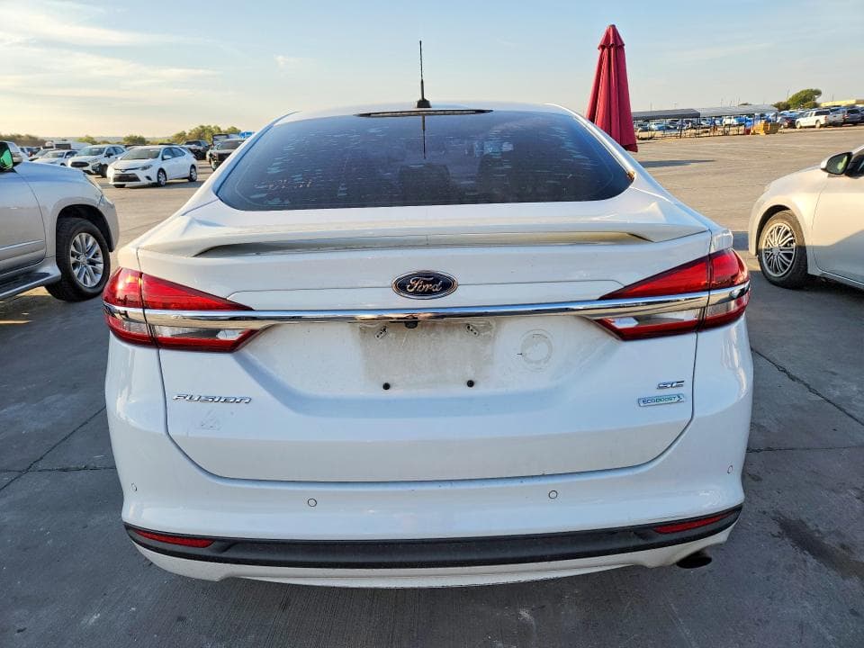 2018 FORD FUSION SE 6