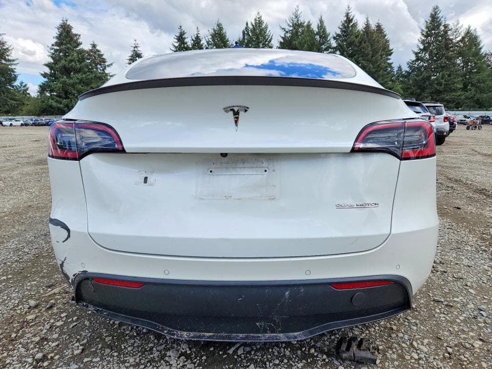2022 TESLA MODEL Y 6