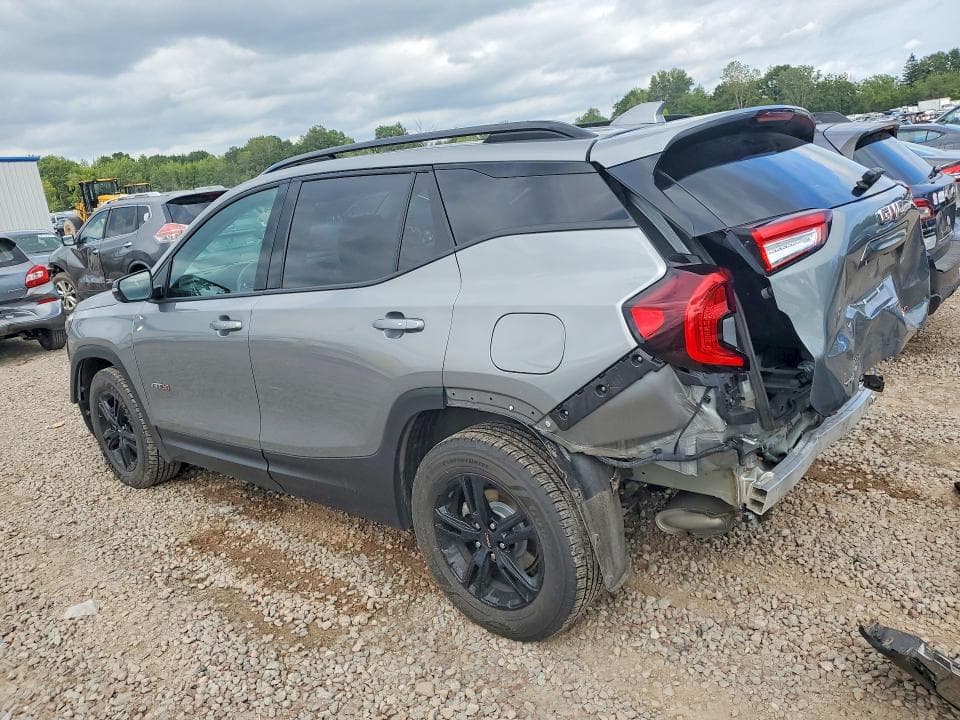 2023 GMC TERRAIN AT4 2