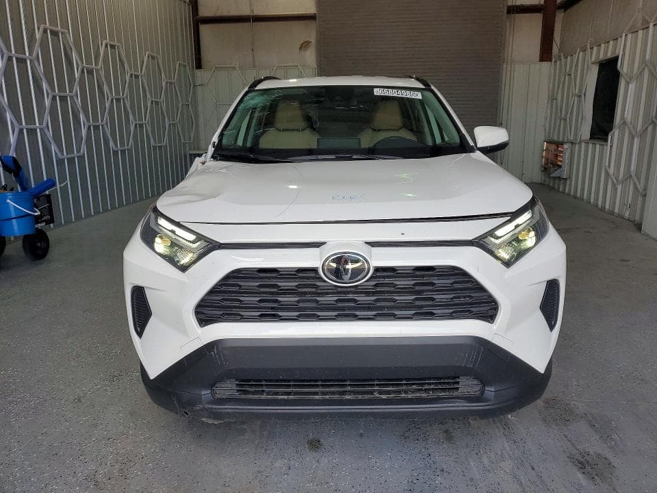 2025 TOYOTA RAV4 LE 5