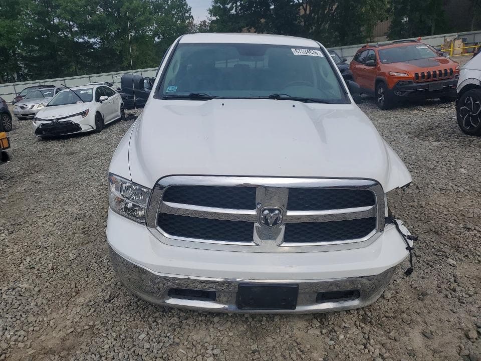 2017 RAM 1500 SLT 5
