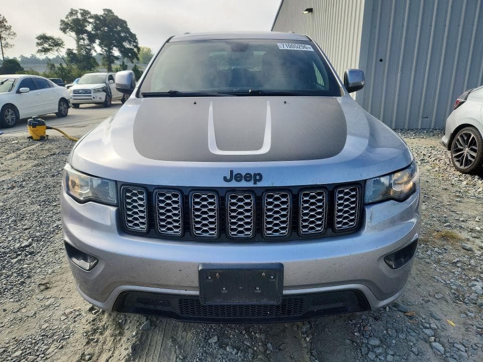 2018 JEEP GRAND CHEROKEE LAREDO 5