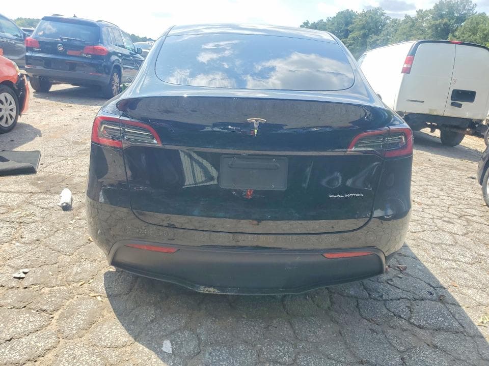 2023 TESLA MODEL Y 6