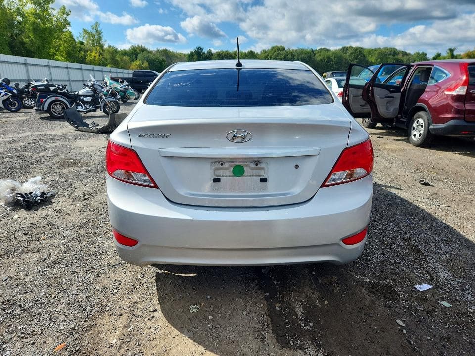 2017 HYUNDAI ACCENT SE 6