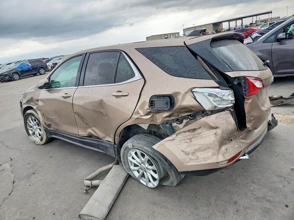 2019 CHEVROLET EQUINOX LT 2