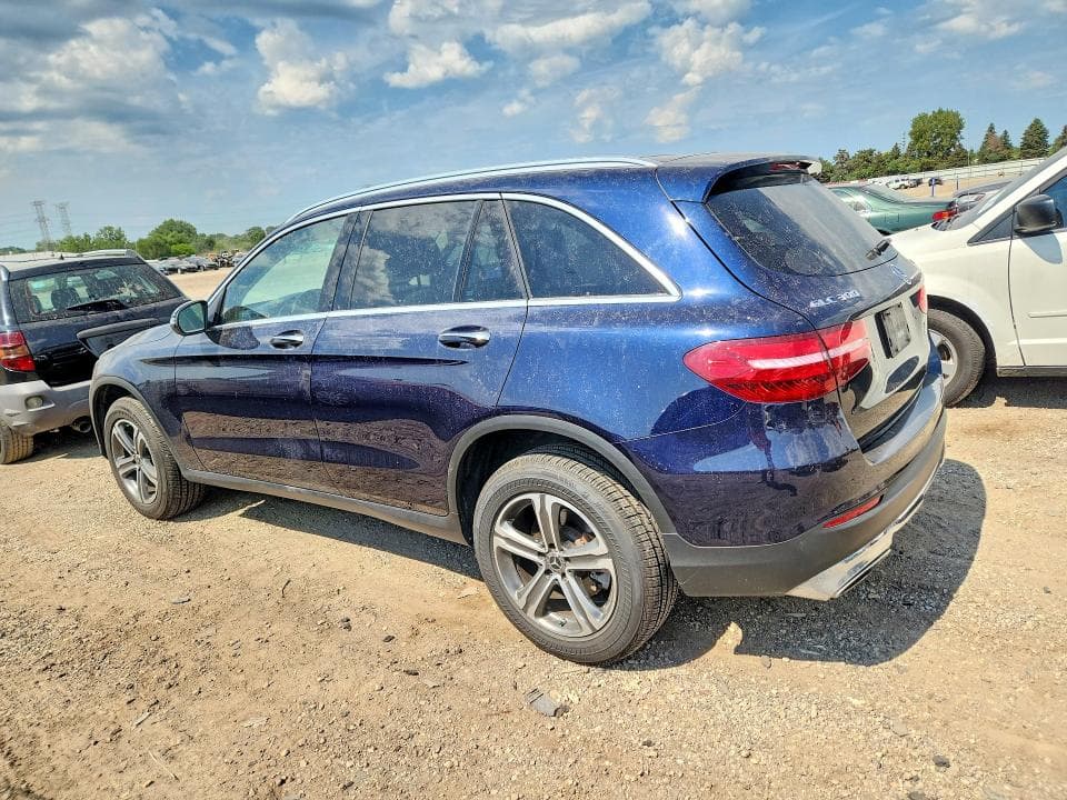 2017 MERCEDES-BENZ GLC 300 4MATIC 2