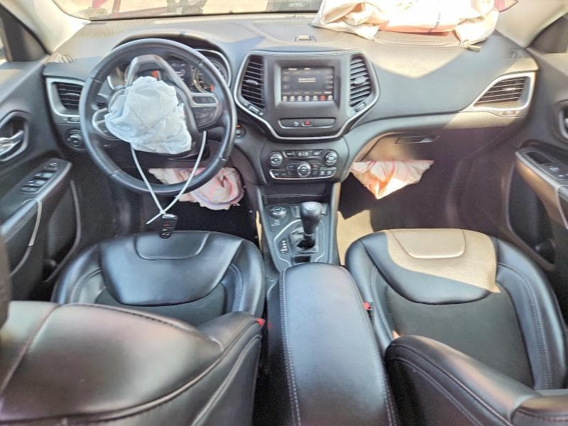 2019 JEEP CHEROKEE LATITUDE PLUS 8