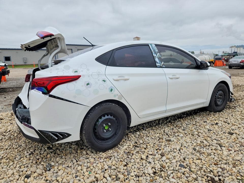 2020 HYUNDAI ACCENT SE 3