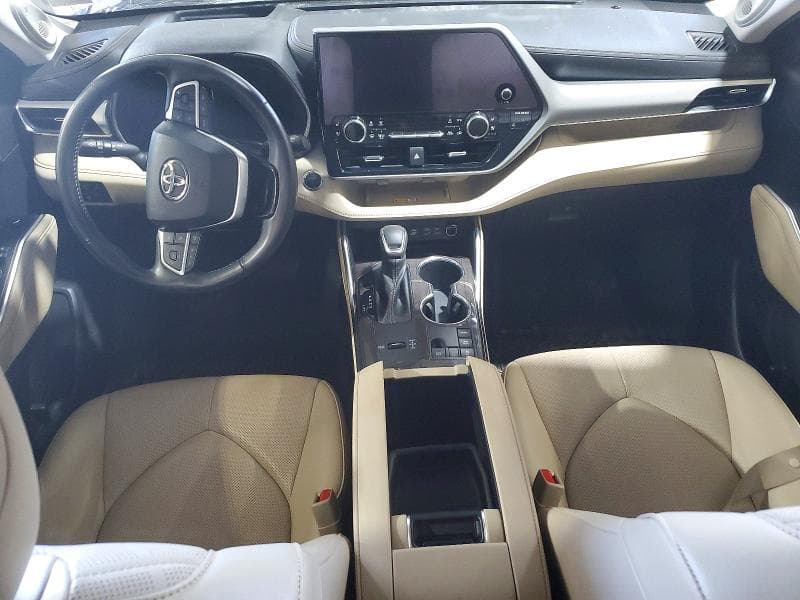 2023 TOYOTA HIGHLANDER HYBRID PLATINUM 8