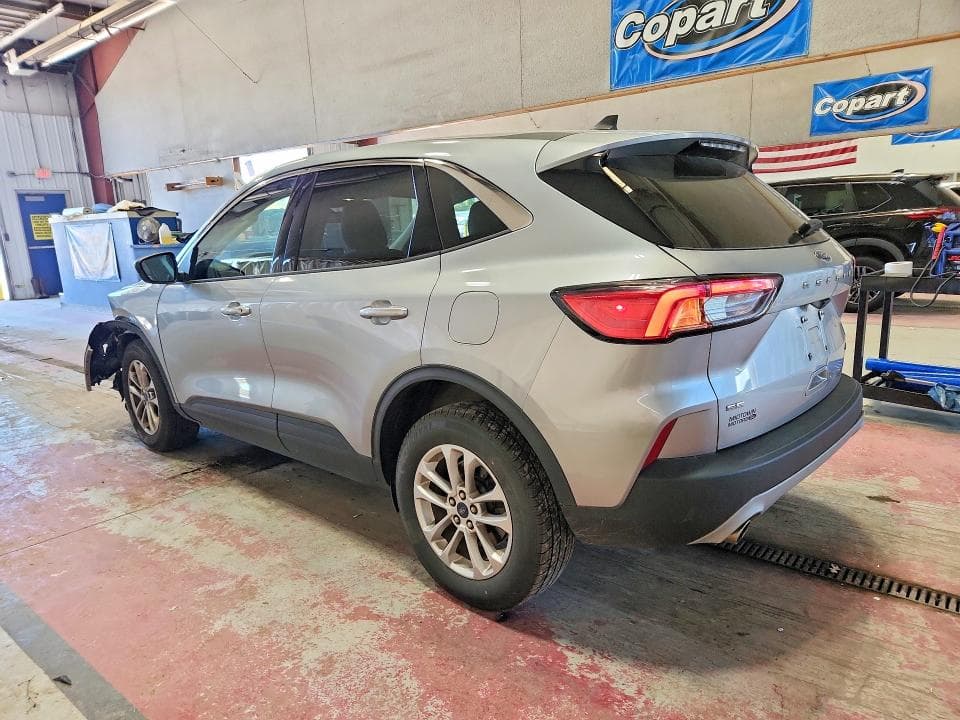 2022 FORD ESCAPE SE 2