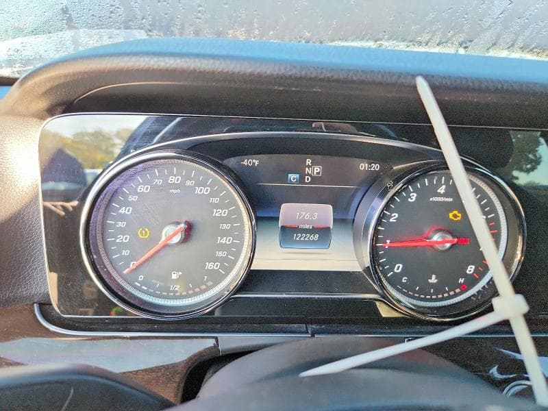 2017 MERCEDES-BENZ E 300 4MATIC 9