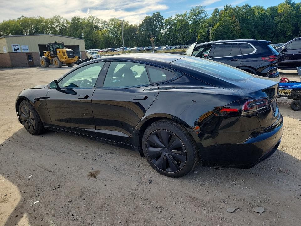2022 TESLA MODEL S 2