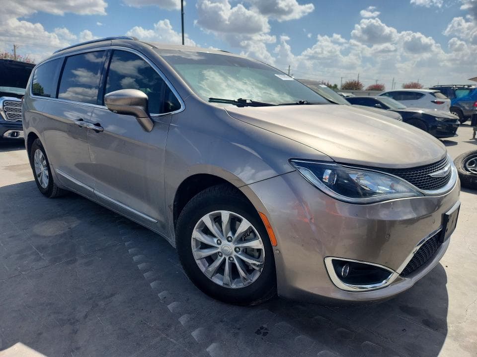 2018 CHRYSLER PACIFICA TOURING L PLUS 4