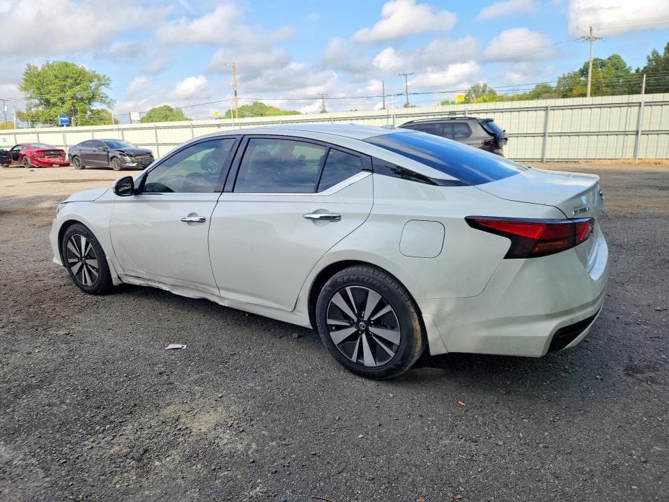 2019 NISSAN ALTIMA SV 2