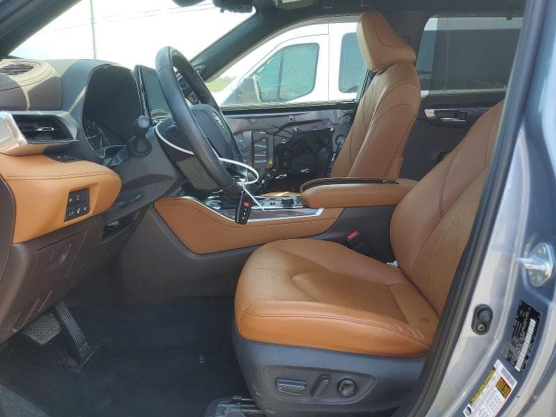 2021 TOYOTA HIGHLANDER PLATINUM 7