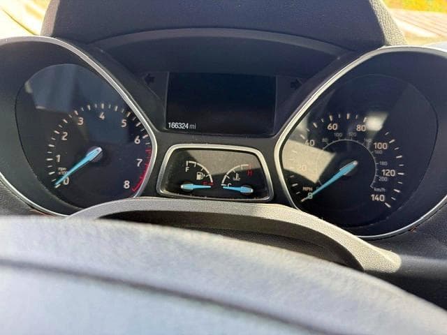 2017 FORD ESCAPE SE 8