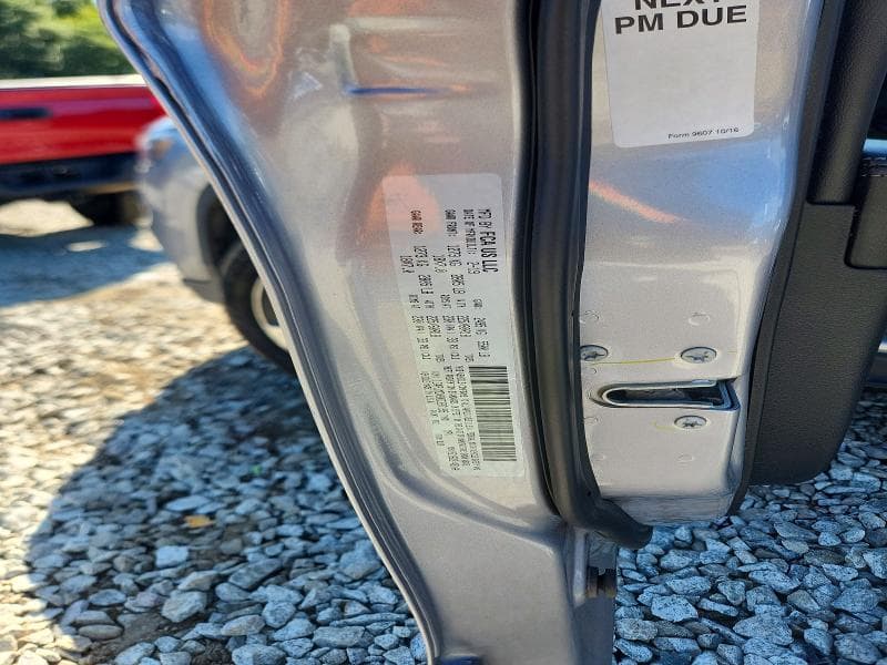 2019 JEEP CHEROKEE LIMITED 12