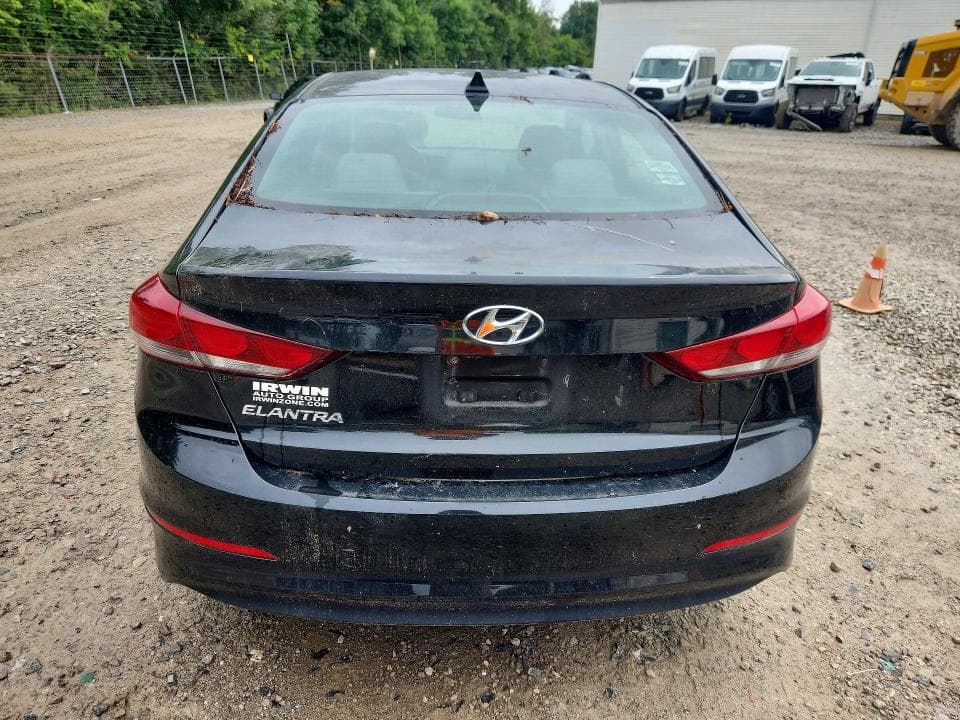2017 HYUNDAI ELANTRA SE 6