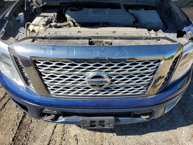 2017 NISSAN TITAN S 11