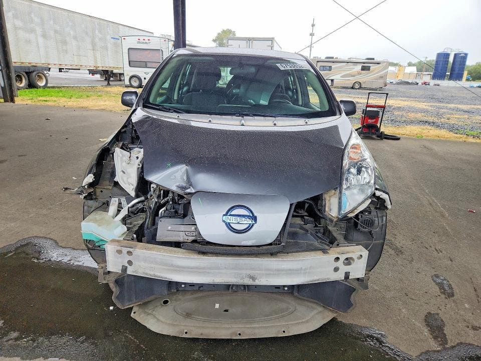 2017 NISSAN LEAF SV 5