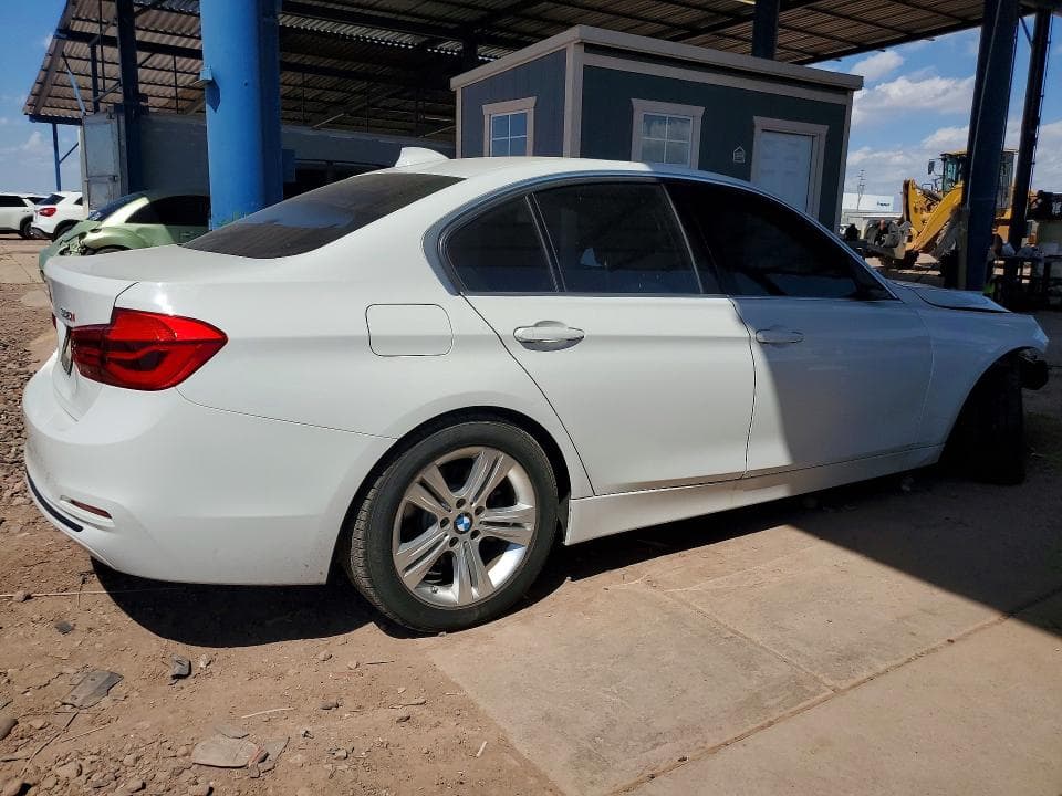 2017 BMW 330 I 3