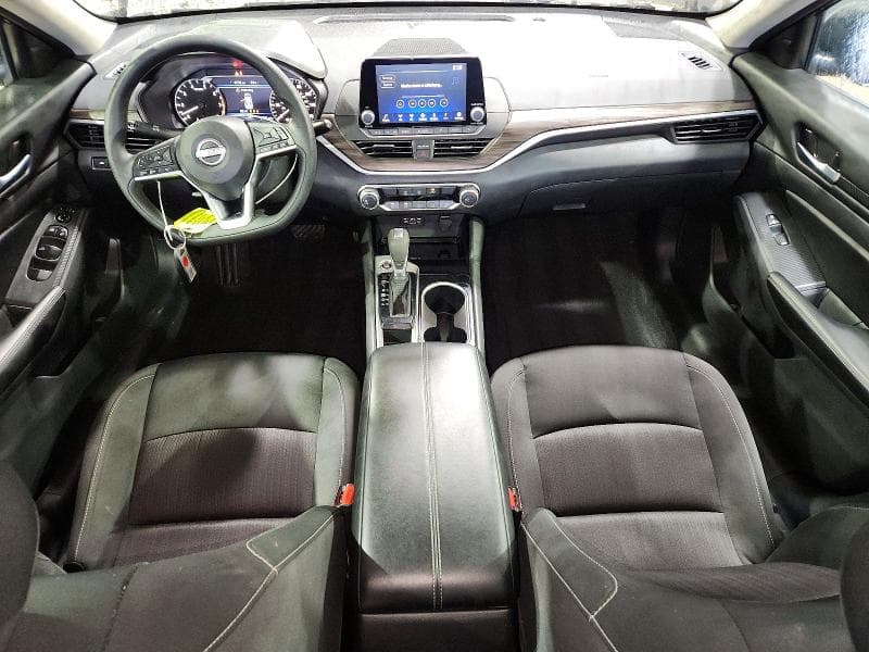 2024 NISSAN ALTIMA SV 8
