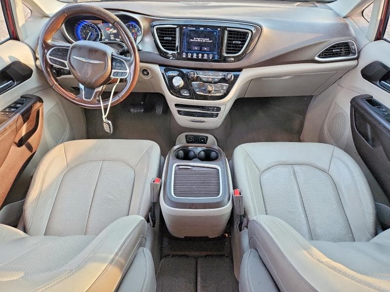 2018 CHRYSLER PACIFICA TOURING L PLUS 8