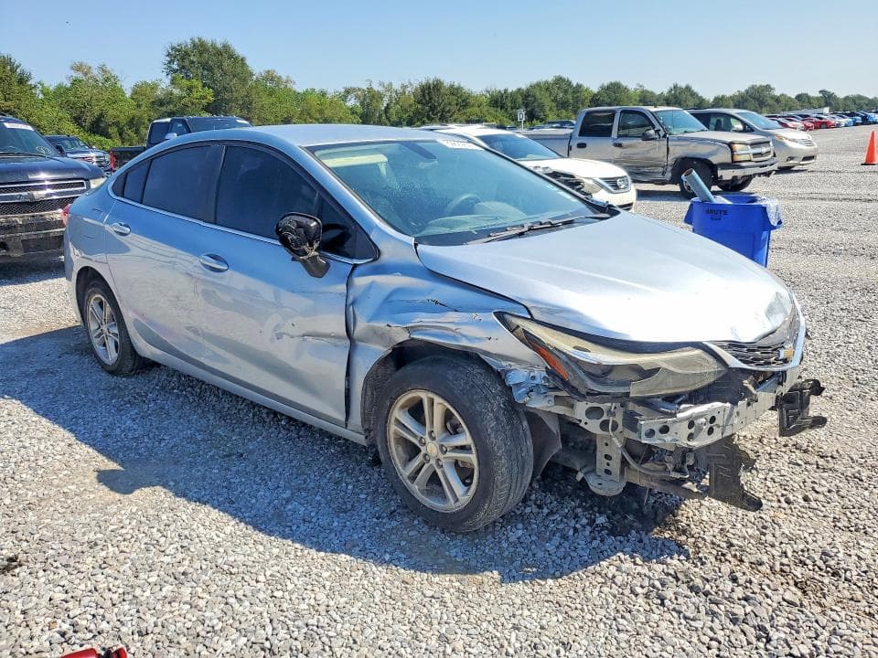 2017 CHEVROLET CRUZE LT 4