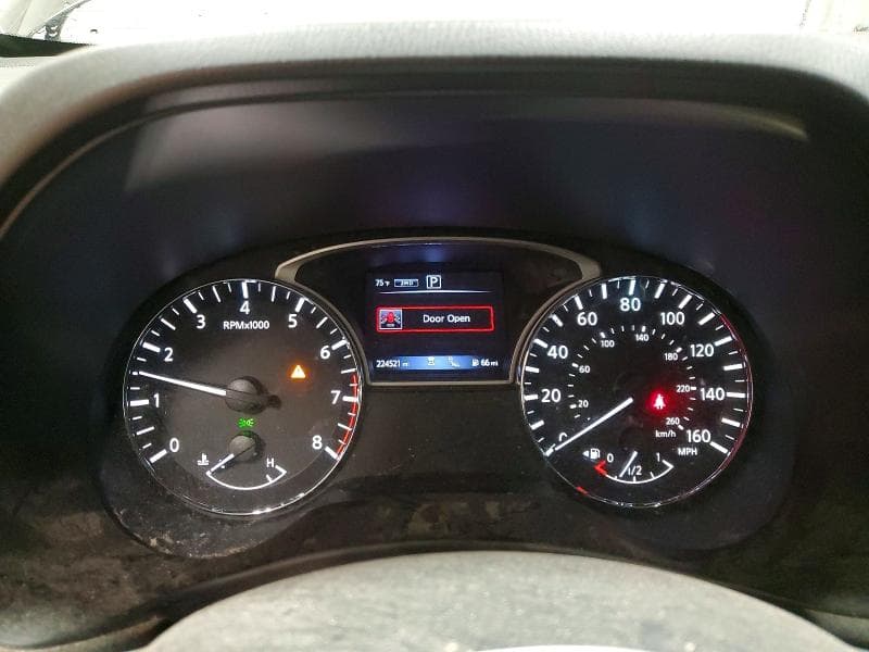 2017 NISSAN PATHFINDER PLATINUM 9