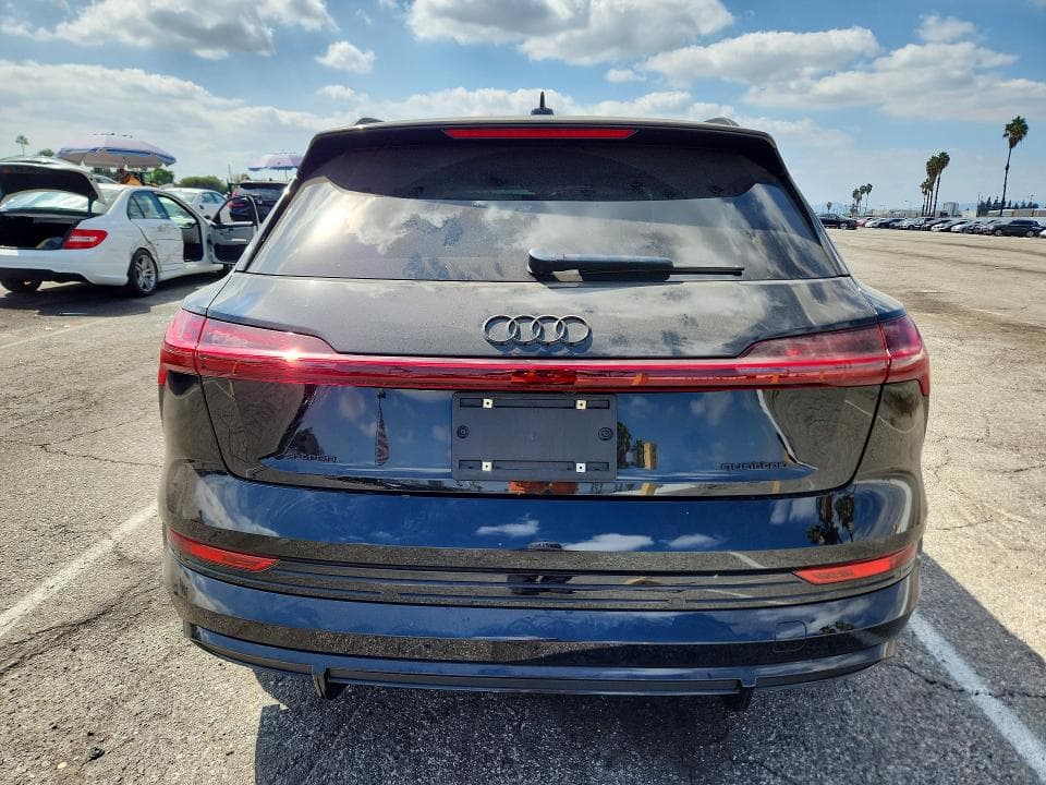 2023 AUDI E-TRON CHRONOS 6