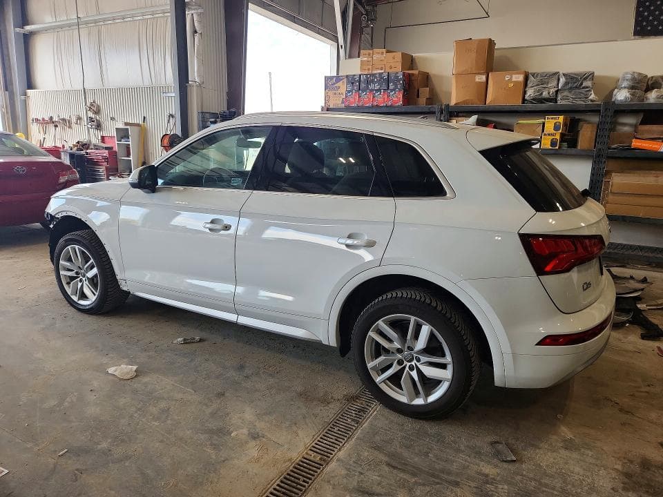 2020 AUDI Q5 PREMIUM 2