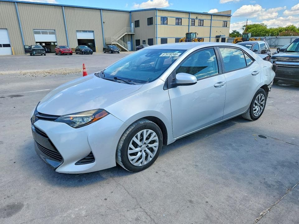 2017 TOYOTA COROLLA LE - 1