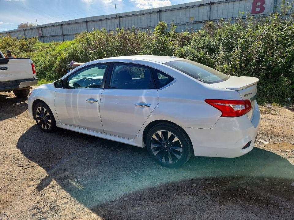 2017 NISSAN SENTRA SR 2