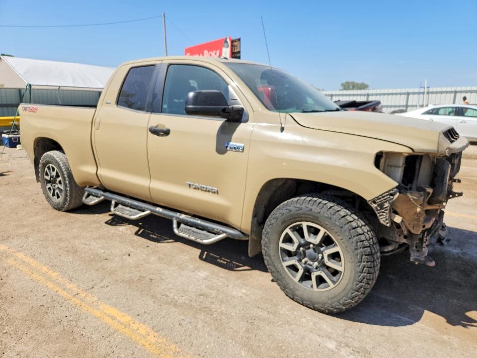 2018 TOYOTA TUNDRA SR5 4