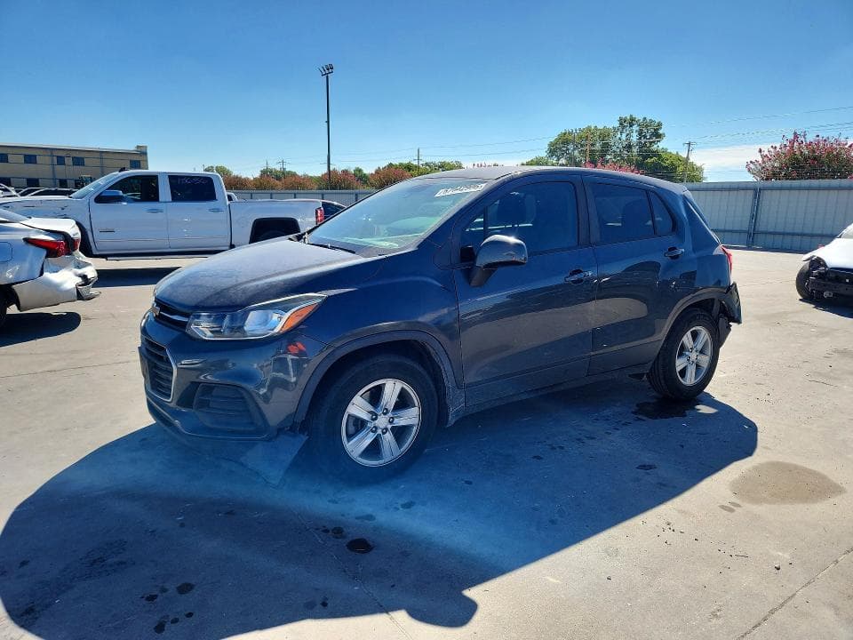 2020 CHEVROLET TRAX LS - 1