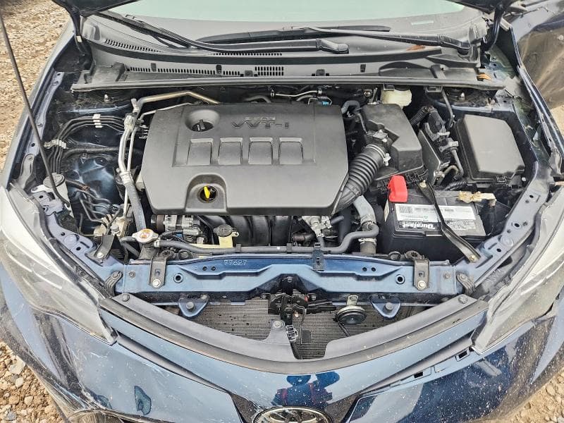 2019 TOYOTA COROLLA SE 11
