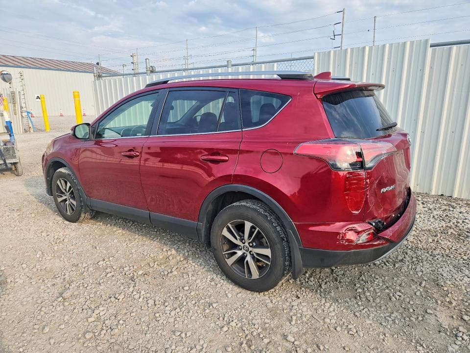 2018 TOYOTA RAV4 XLE 2