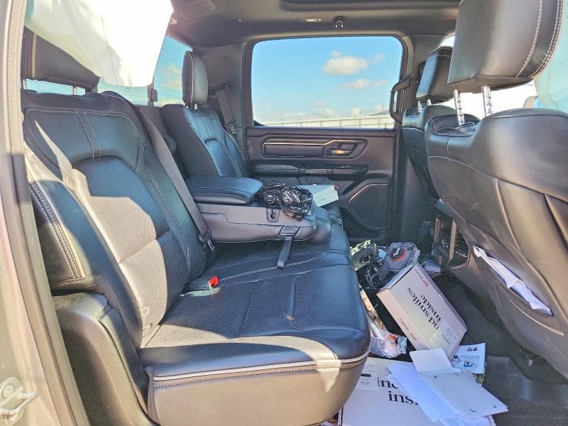 2019 RAM 1500 LIMITED 10